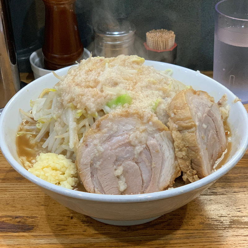 ラーメン中 豚プラス1(デカ盛り戦隊 豚レンジャー)