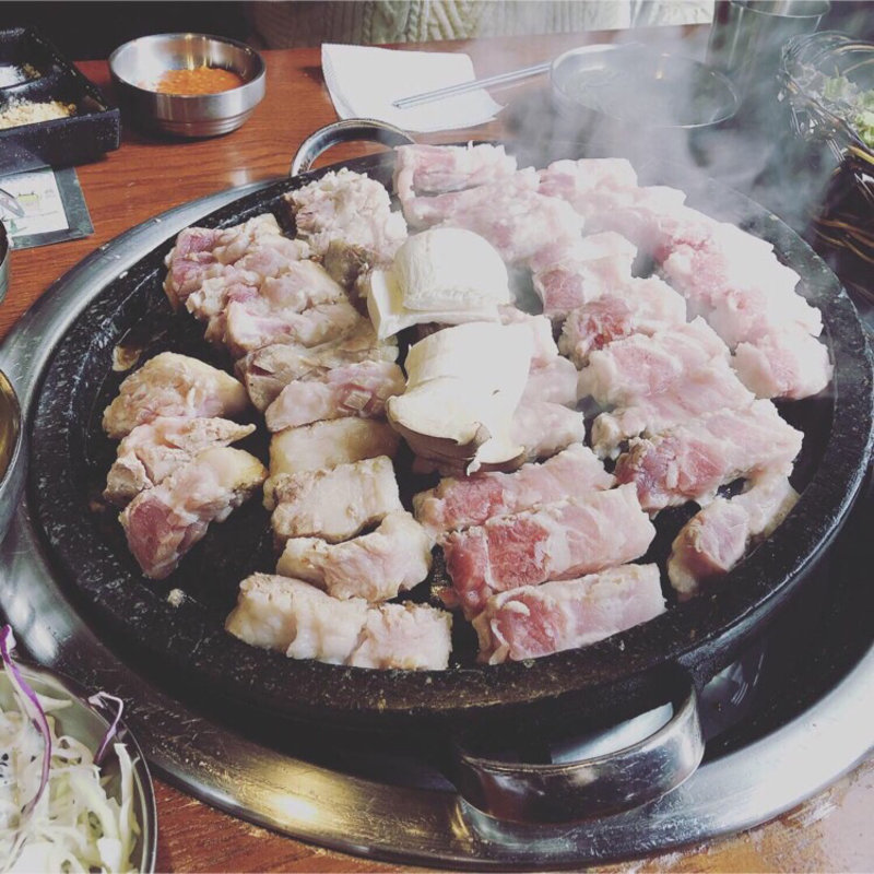 サムギョプサル(テトンリョンサムギョプサル)