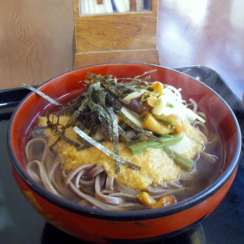 山菜とろろそば(泉屋 )