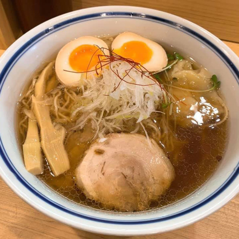 くろおびラーメン(利尻昆布ラーメン くろおび )