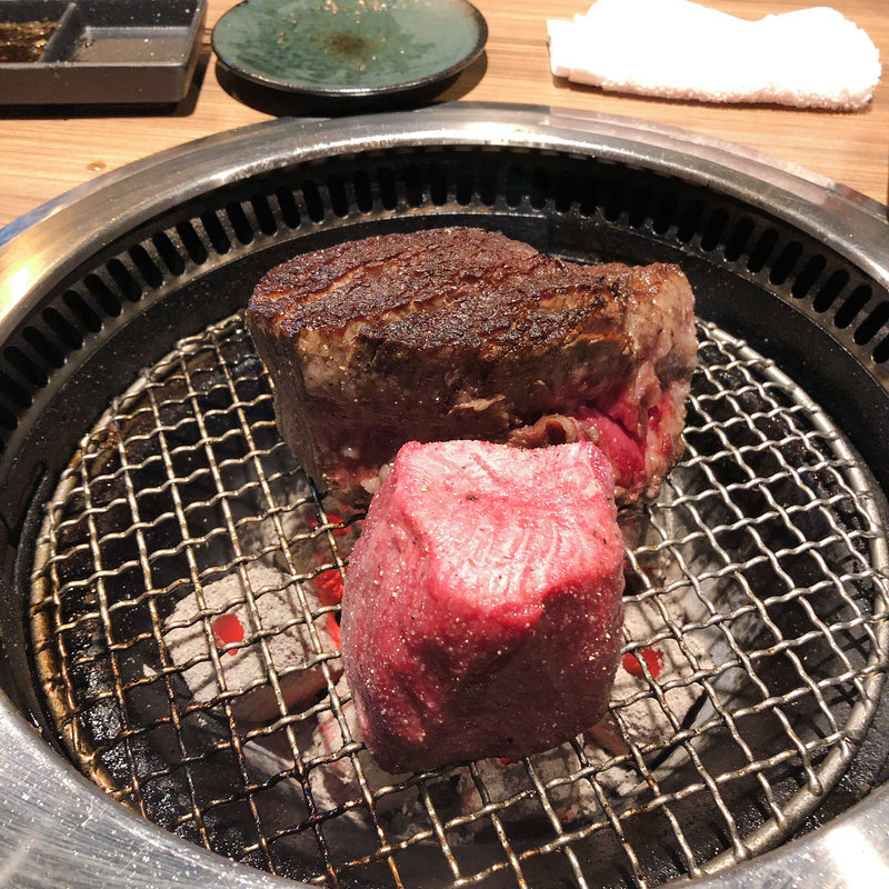 (炭焼喰人 三宿店)