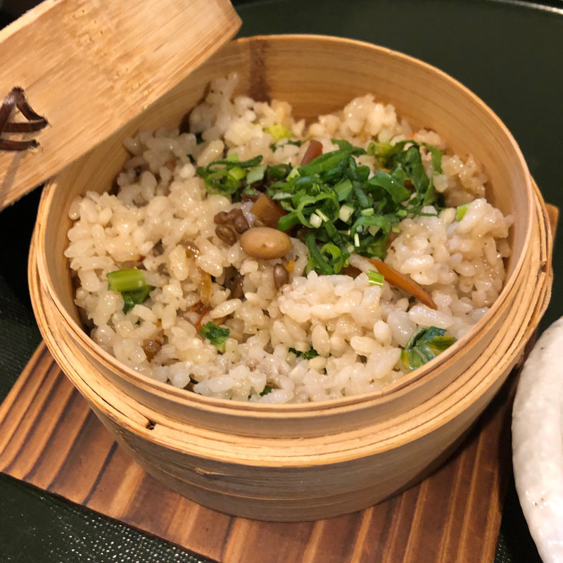 炊き込みごはん(ORiBE)