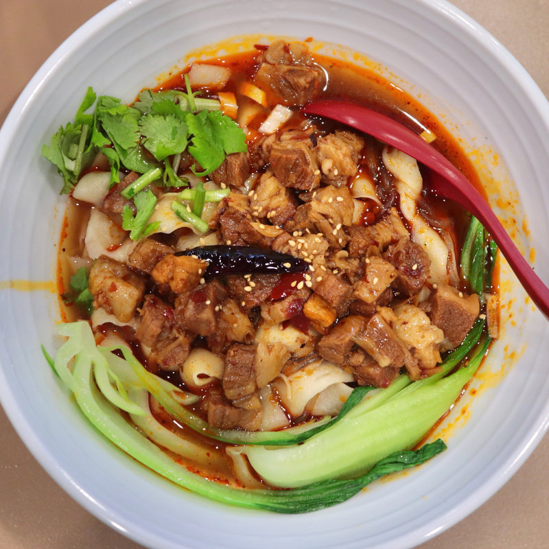 麻辣牛肉面(西安麺荘秦唐記)