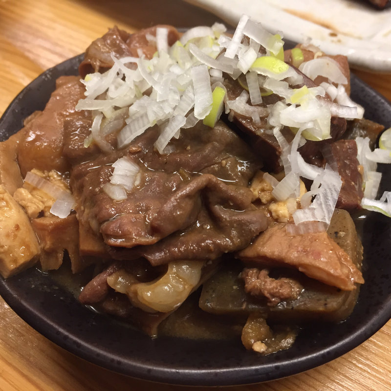 モツ煮込み(もつ焼き いとや )