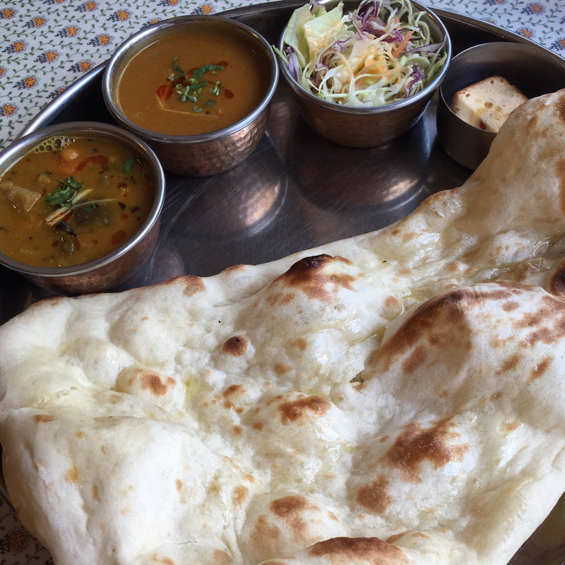 レディースランチ チキンとサンバルカレー(サフラン 池袋)