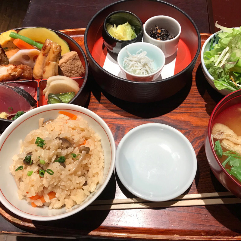 くらわんか弁当(郷土料理 くらわんか)