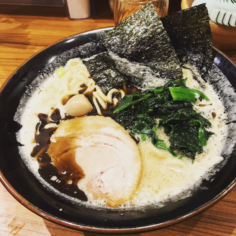 黒家系ラーメン 大(壱角家 綾瀬東口店)