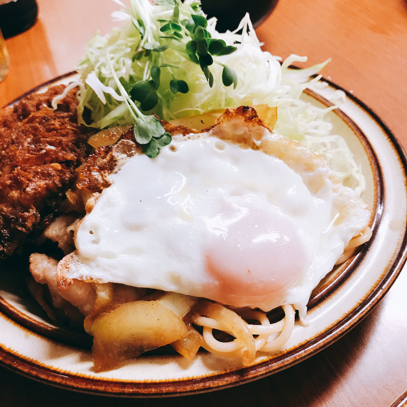 ひらめフライ、生姜焼きライス(馬場南海 )