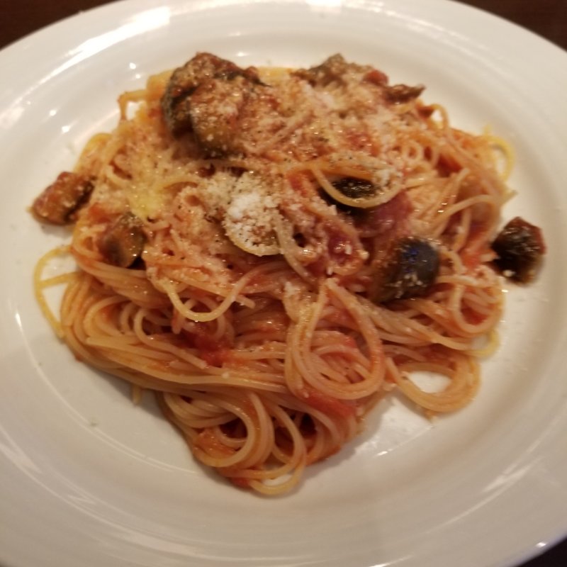 ナスとチーズのトマトソース(Vineria Cassini)