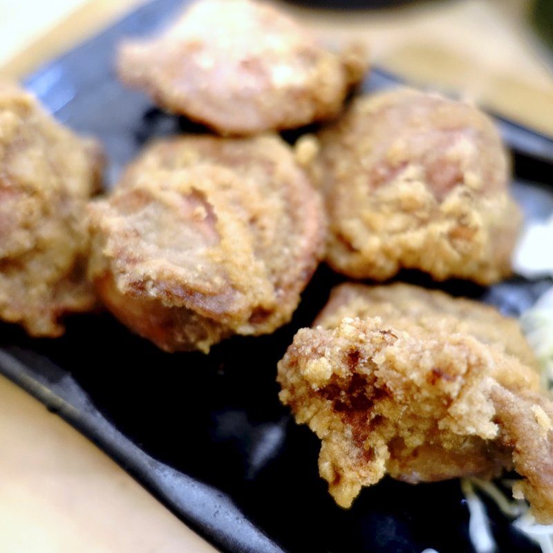 砂ずりのからあげ(立ち飲み処 りょうたの手羽先)