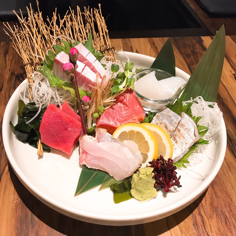 刺身盛り合わせ(はまとら)