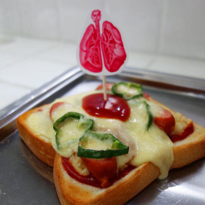 結核ピザトースト(不思議博物館分室サナトリウム)