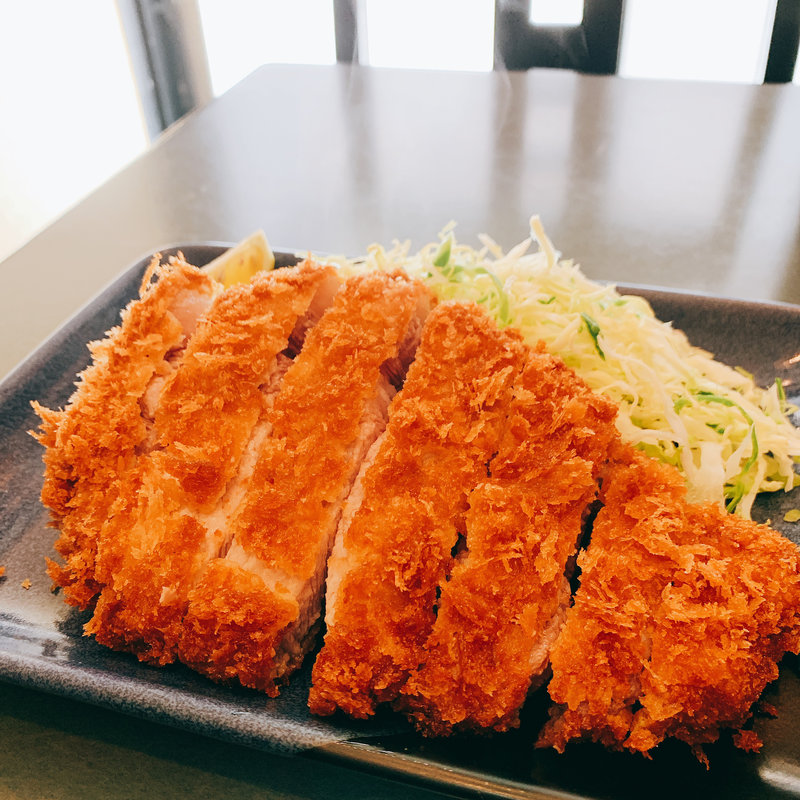 ロースカツ定食(ふじもと とんかつ店)