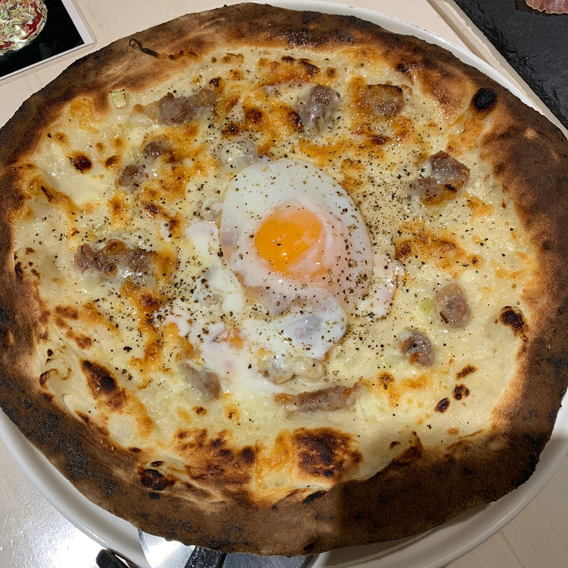 PIZZA カルボナーラ(ド・バール)