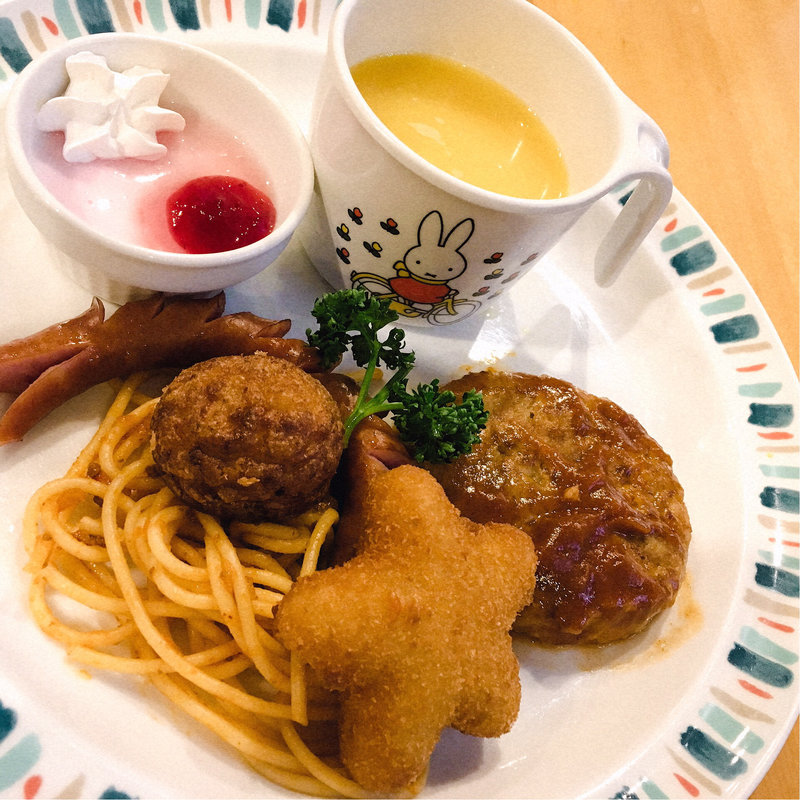 首長竜の巣ごもりプレート(レストラン ムーセイオン)