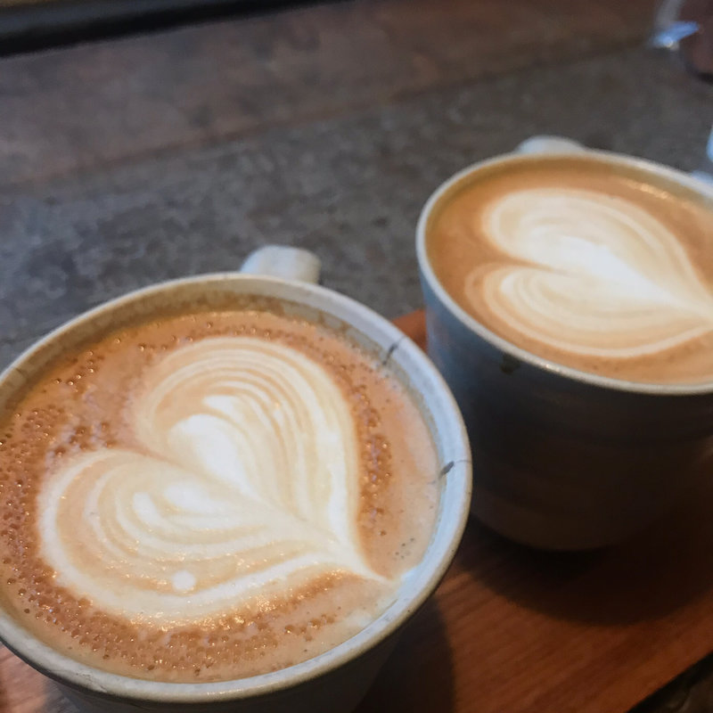 カフェラテ(モキチ ヴルスト カフェ （mokichi wurst cafe）)