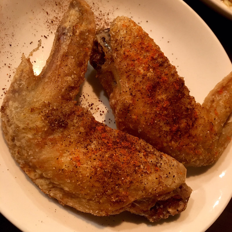 手羽先 赤(餃子と手羽先の店 升や)