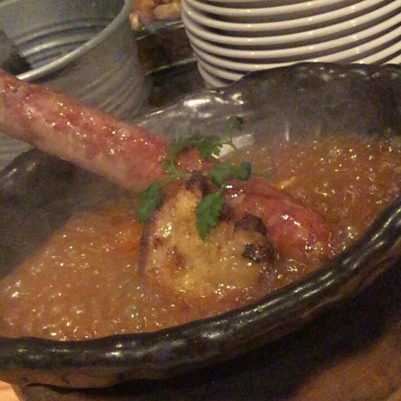 燻製ソーセージとフォアグラのロッシーニ風〜トリュフの香り〜(クラフトビアハウスモルト 福島店 )