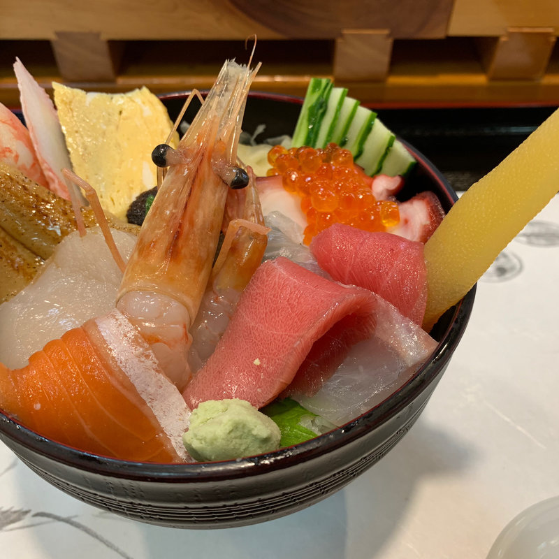 塩竃海鮮丼(仁王寿司 （におうずし）)