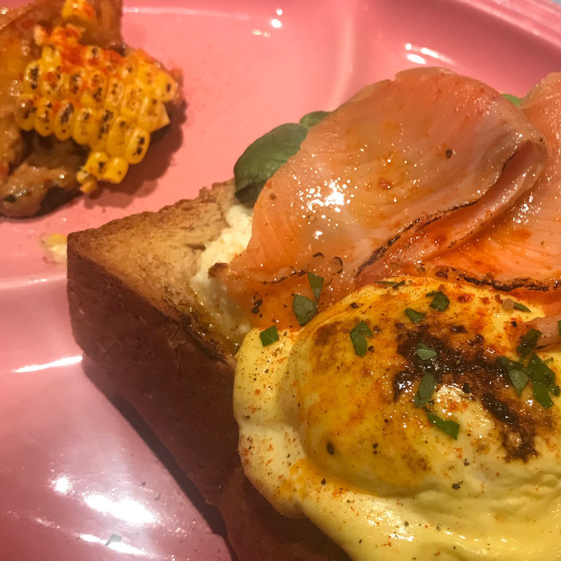 エッグベネディクト(RH CAFE MINATOMIRAI)