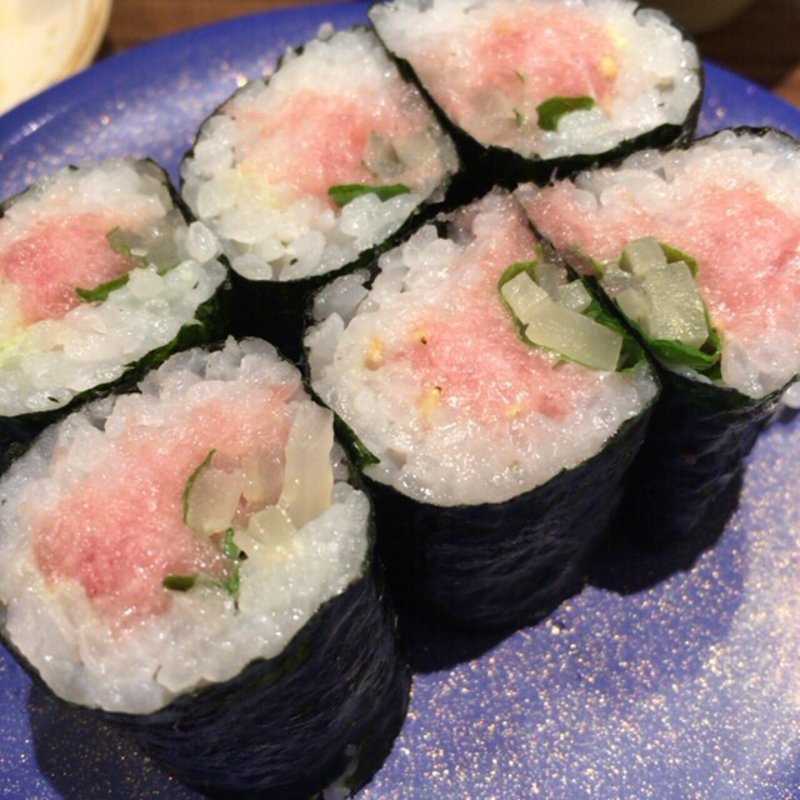 とろたく巻き(回転寿司 ぱさーる)