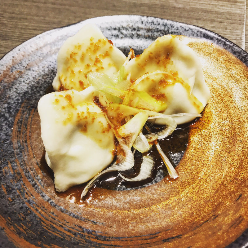 紅油水餃子(香氣 四川麺条)