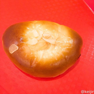特製クリームパン(ココロノ ベーカリー （cocorono bakery）)