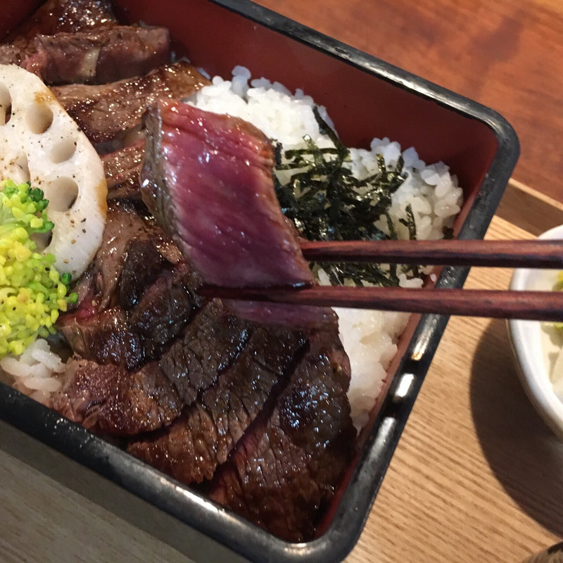 松阪和重肩ロース(伊勢うどん 奥野家 （いせうどん おくのや）)