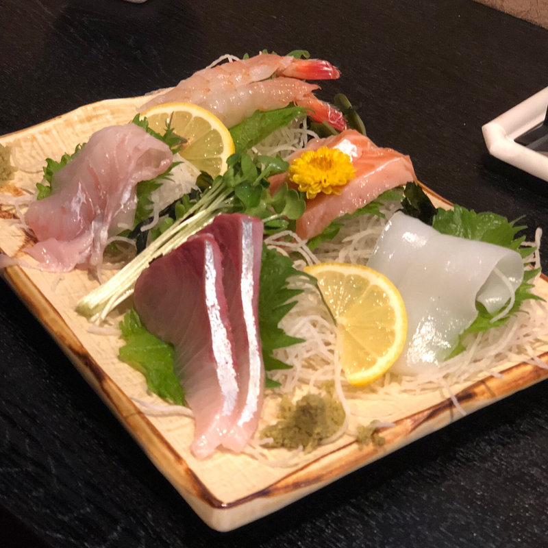 刺し盛り(居酒屋 ひでちゃん)