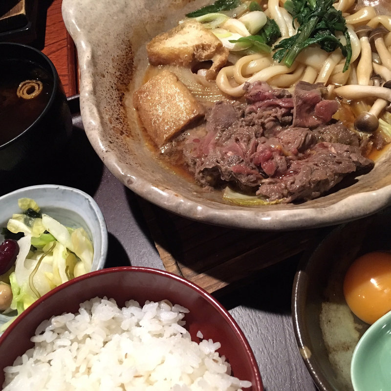 桜肉すき焼き定食(桜肉料理 馬舌屋 小伝馬町店 （ばたんや）)
