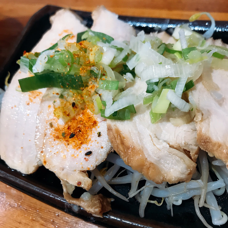 肉盛(らーめん六長屋(ろくちょうや))