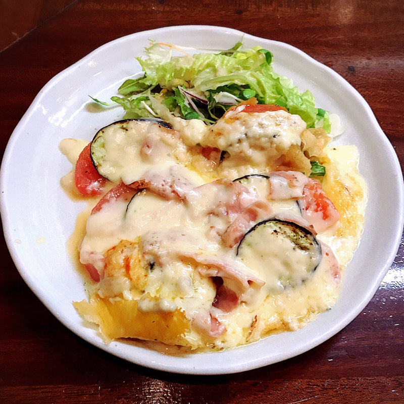 なすトマトのチーズのせ(春来 )