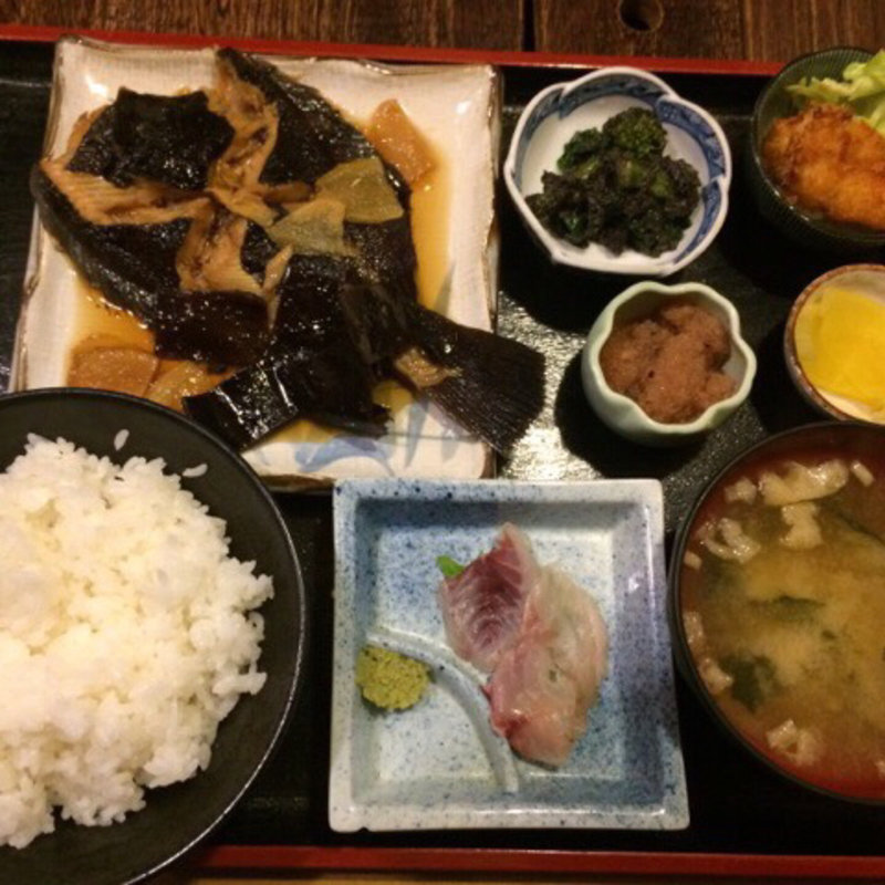 日替定食（カレイの煮付け）(蔵八 )