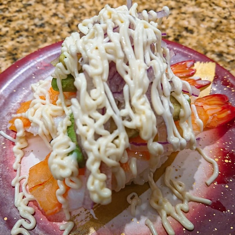 海老アボカド(江戸前回転鮨 弥一岩出店 )