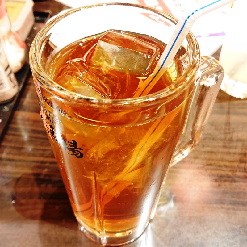 黒ウーロン茶(鶴見酒場)