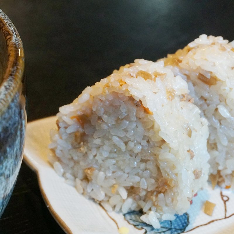 かしわおにぎり(手づくりうどん 地車(だんじり))