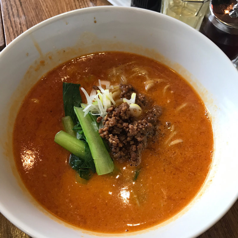 担々麺(HOI 品川駅前店 （ホイ）)