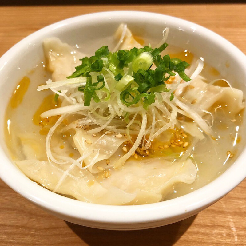 水餃子(餃子と煮込み)