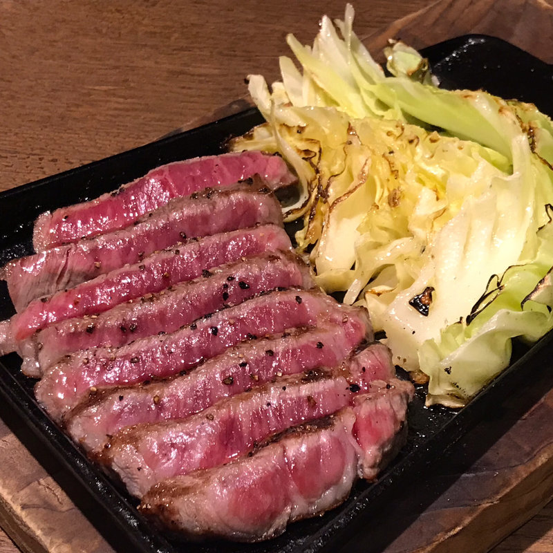 極上赤身肉炭火焼ステーキ(九州酒場 千日前店 )