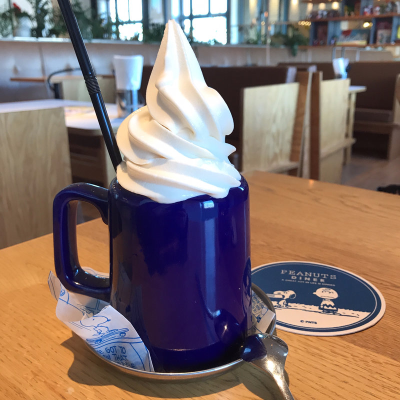 ルートビアフロート(PEANUTS DINER)