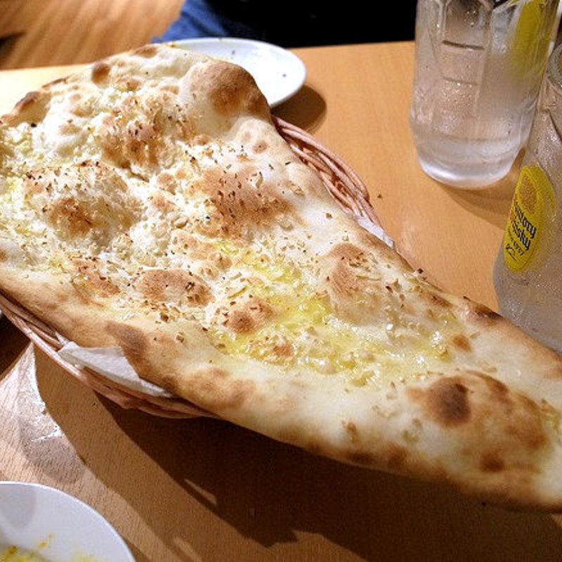 ガーリックナン(ミテリキッチン)