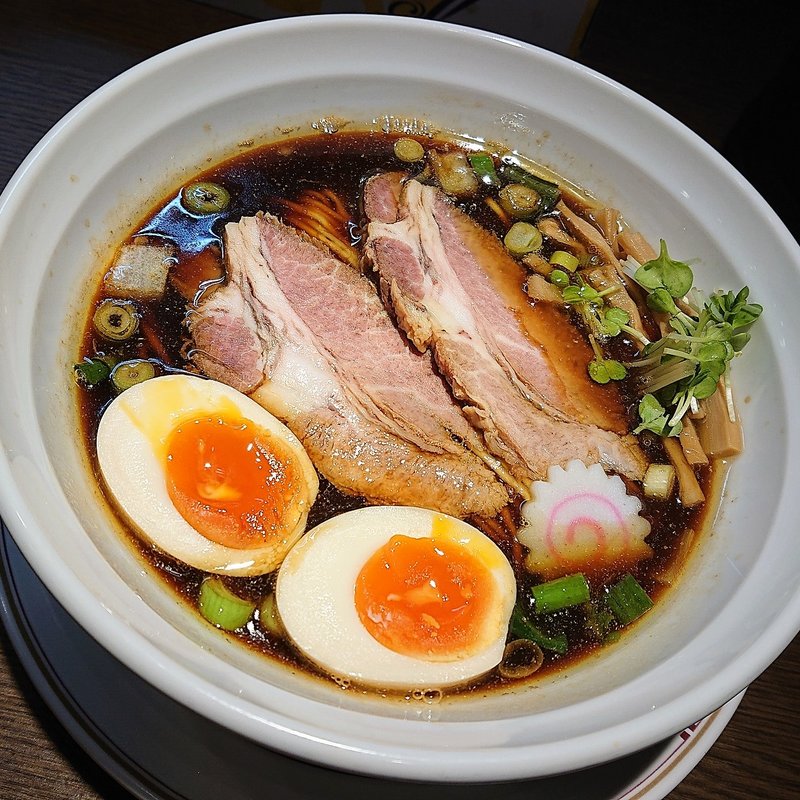 漆黒そば(中華そば煮干しや )