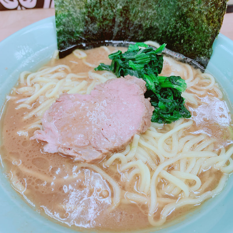 ラーメン(中)(武蔵家 明大前店 )