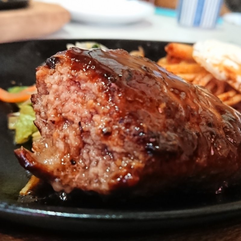 ハンバーグステーキ(タニ洋食喫茶)