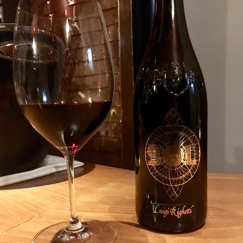 SOL VINO ROSSO(Wine & Bar Oka)