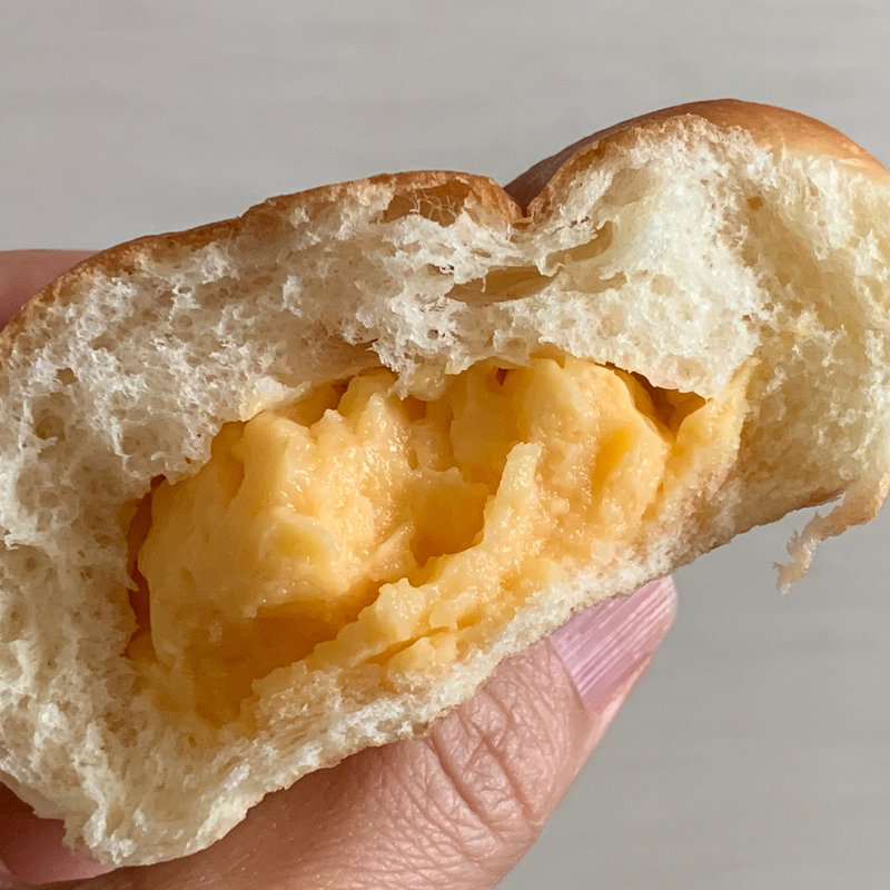 クリームパン(リーフ)