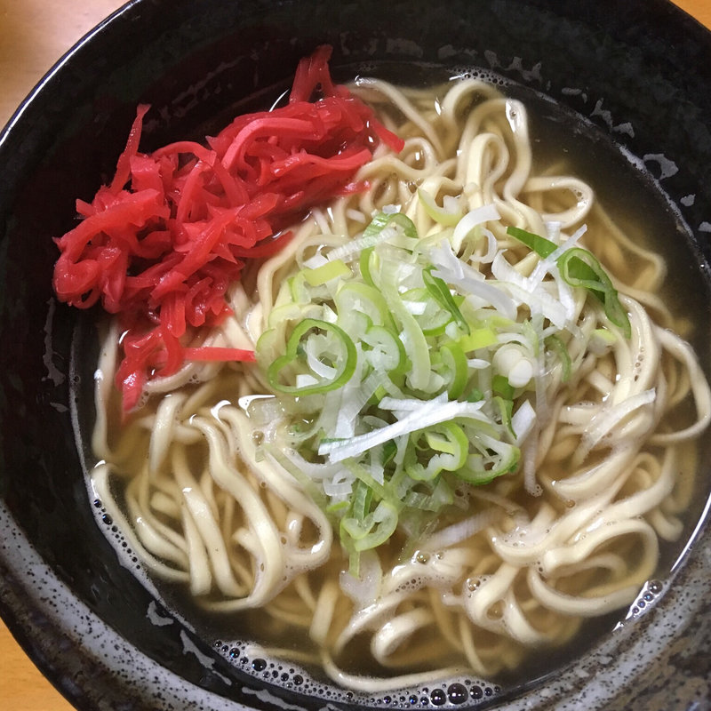 宮古そば(とらえもん )