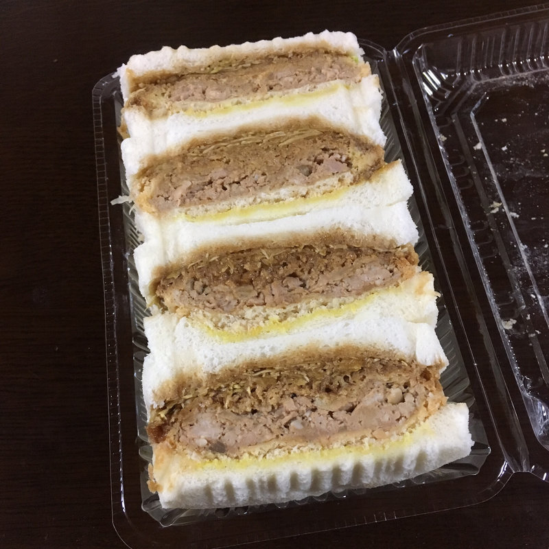 メンチカツさんど(とんかつ わか葉)