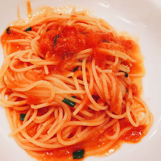 フレッシュトマトとバジリコのスパゲッティ(イタリア料理ちょっとローマ)