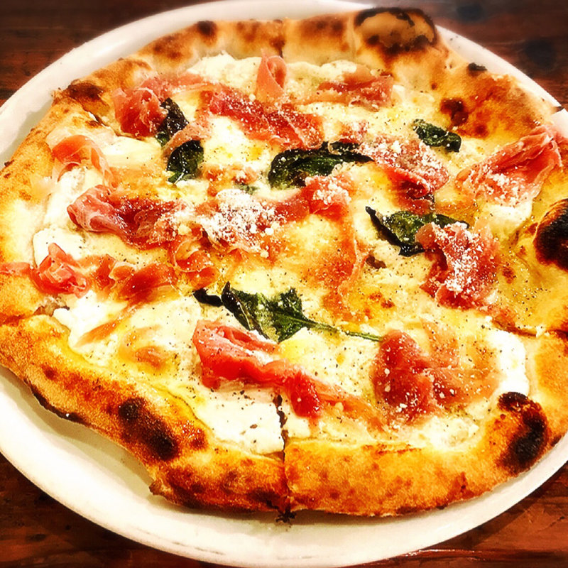 ビアンカ ルスティカ(ピッツァリーヴァ 横川店 （PIZZARIVA）)